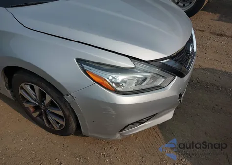 2017 Nissan Altima 2.5 Sv z USA, uszkodzony, nr VIN 1N4AL3AP2HC291447